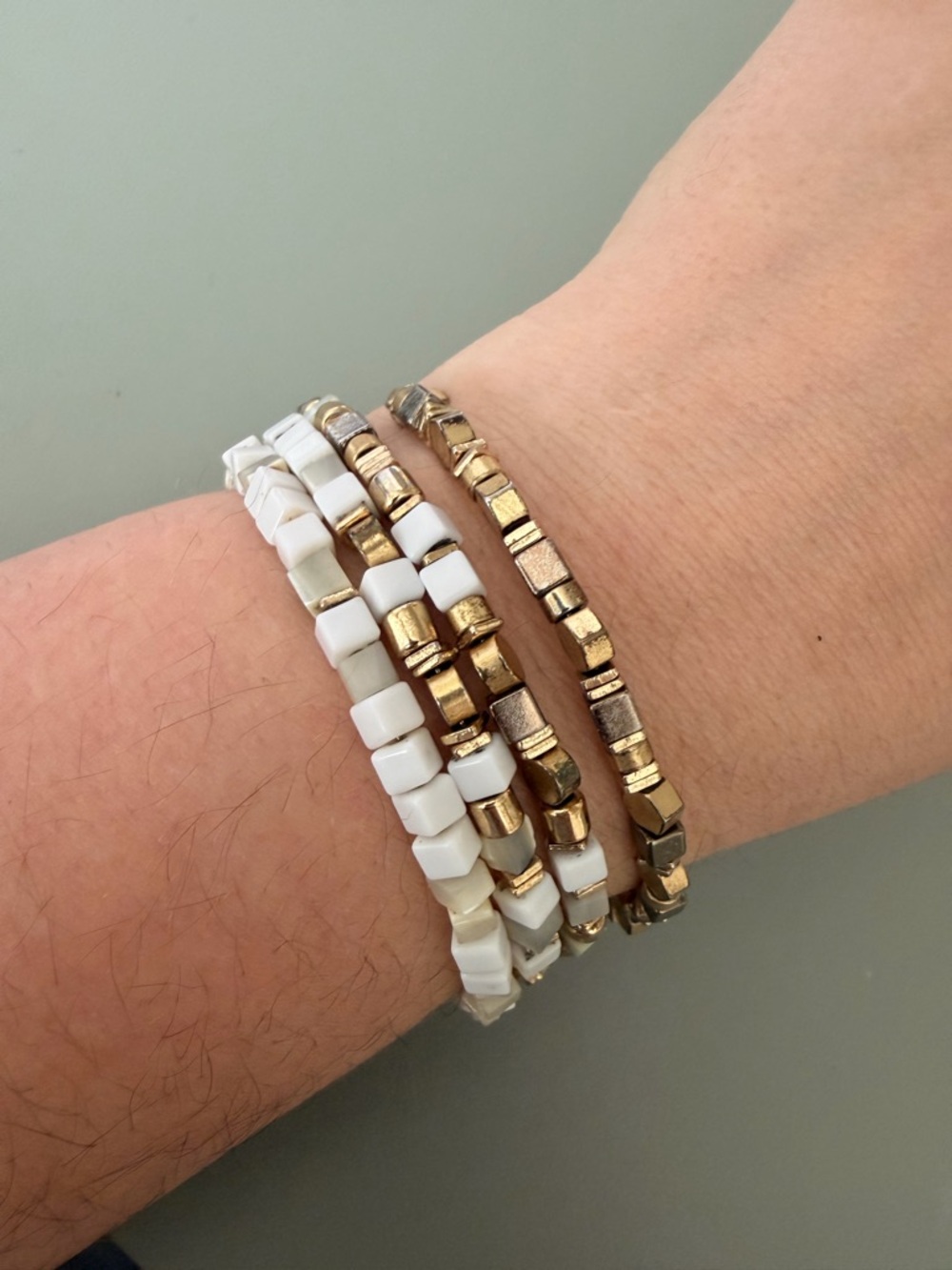 Stella & Dot White and Gold Coil Beaded Bracelet - Picture 3 of 3